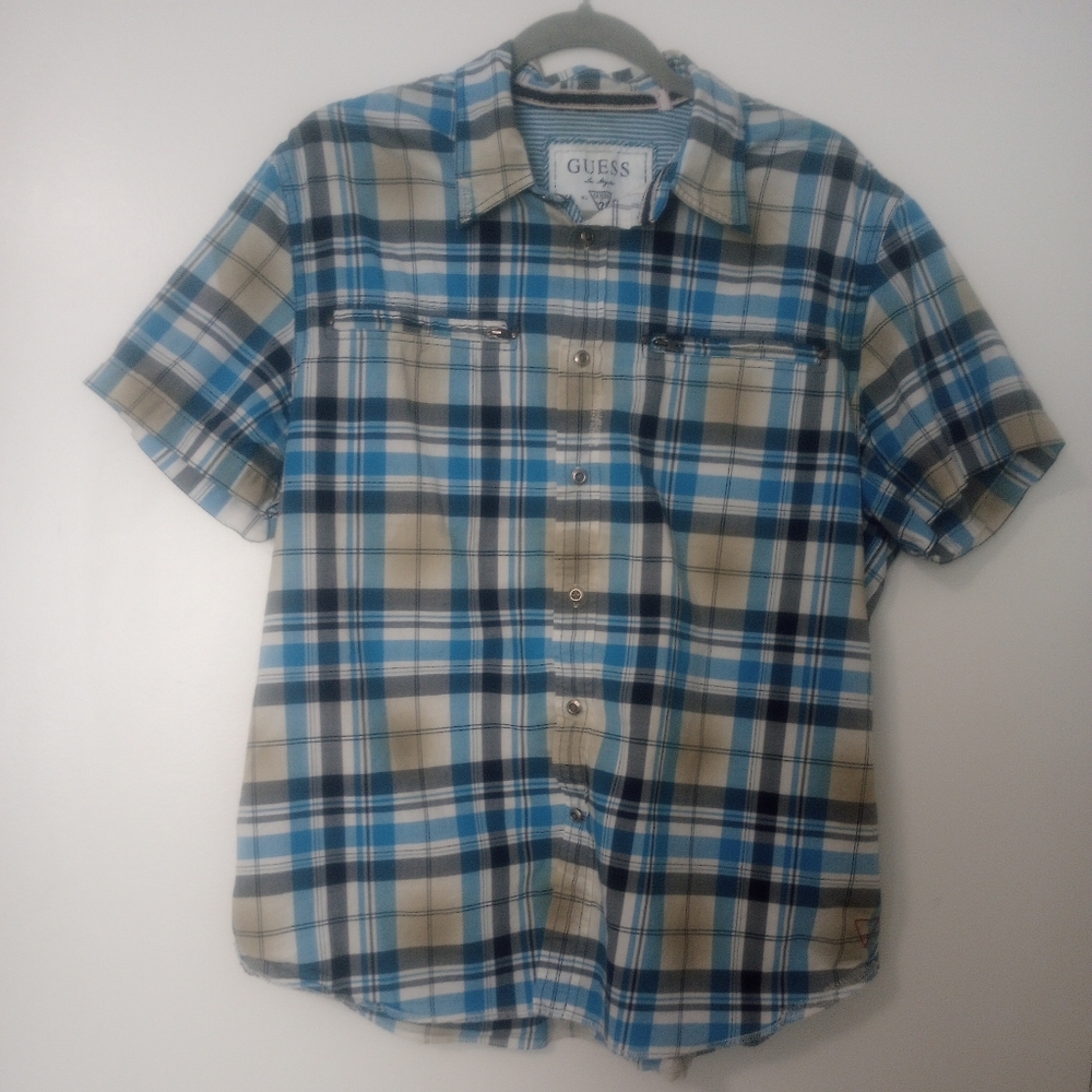 Guess Men's Plaid Short Sleeve Button Up Shirt with Stitching on Back